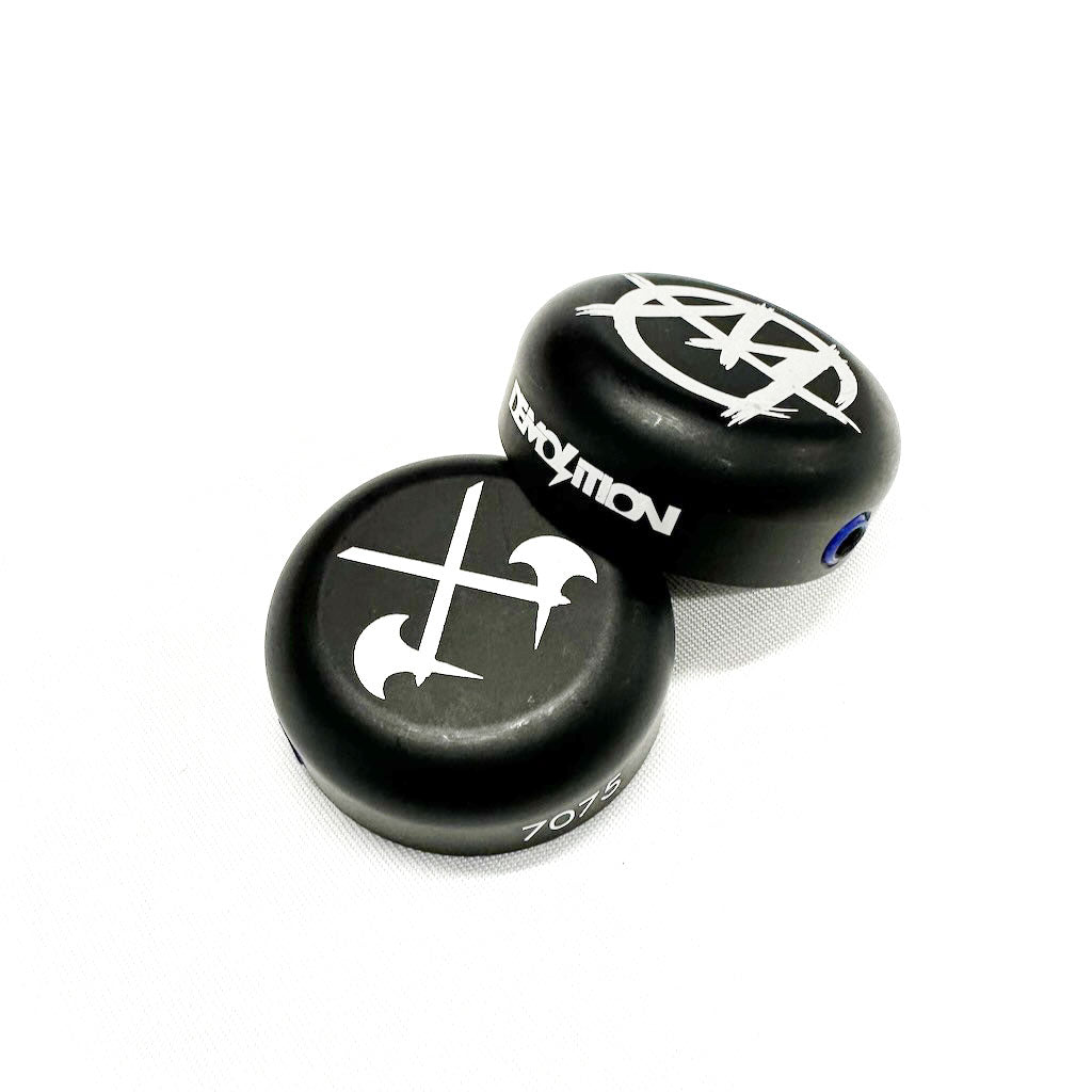 DEMOLITION MARKIT BAR CAPS BLACK
