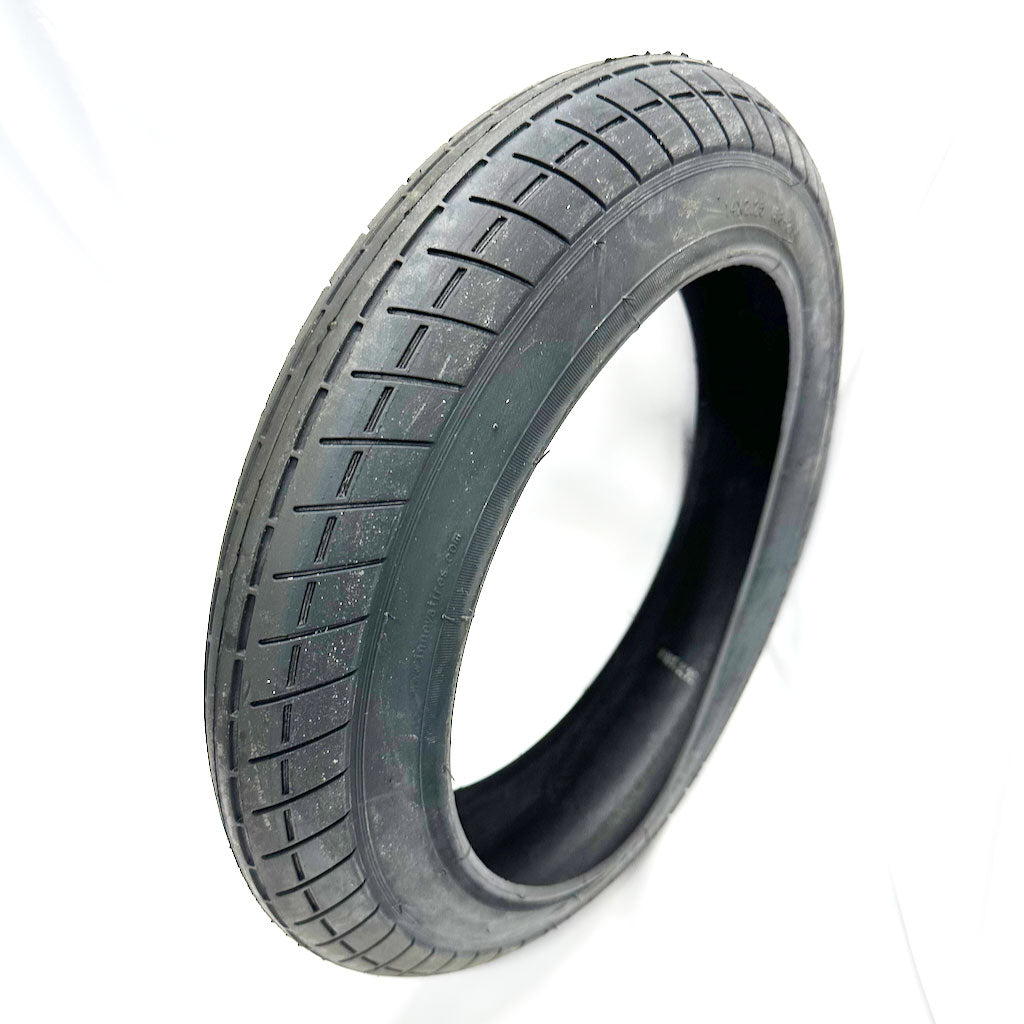 TNB INNOVA 14X2.25 BLACK 【14インチ】