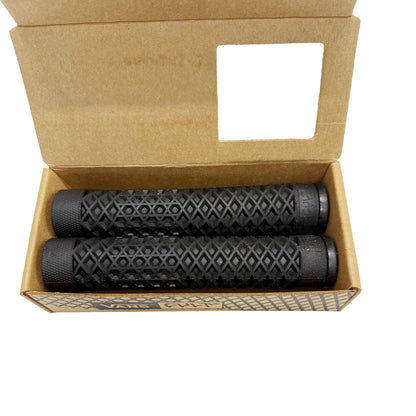 CULT VANS/CULT WAFFLE GRIPS