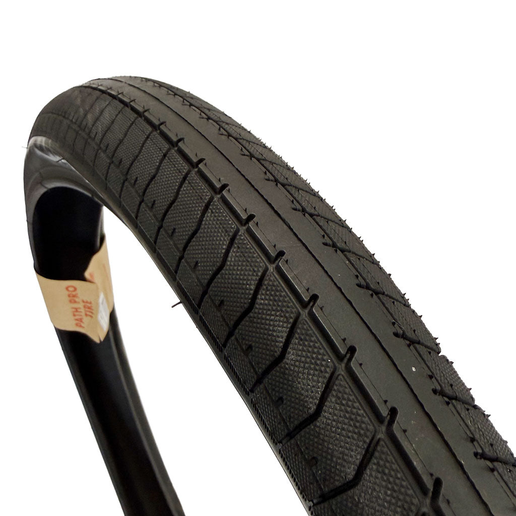 ODYSSEY PATH PRO TIRE 24"X2.20" BLACK【24インチ】