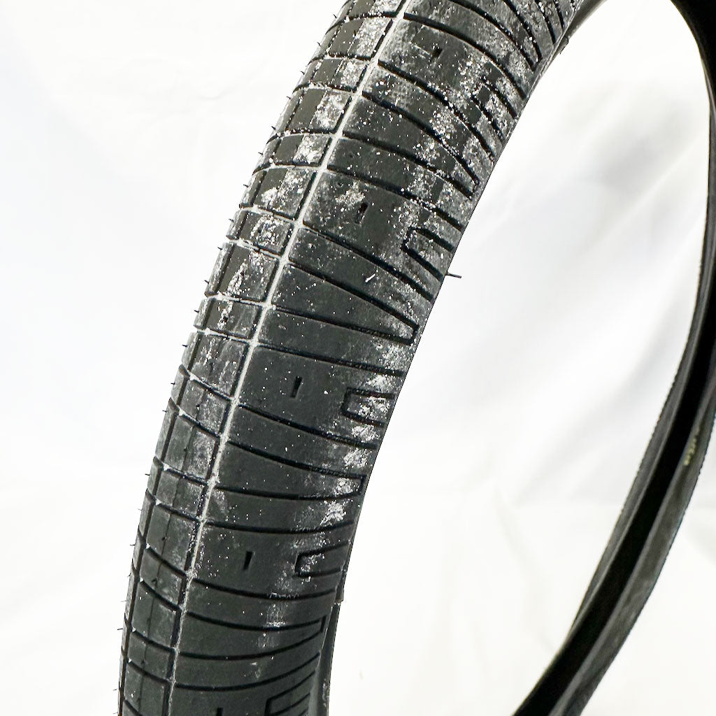 ARES A-CLASS TRE 20"x2.10" 110PSI BLACK Made in Japan